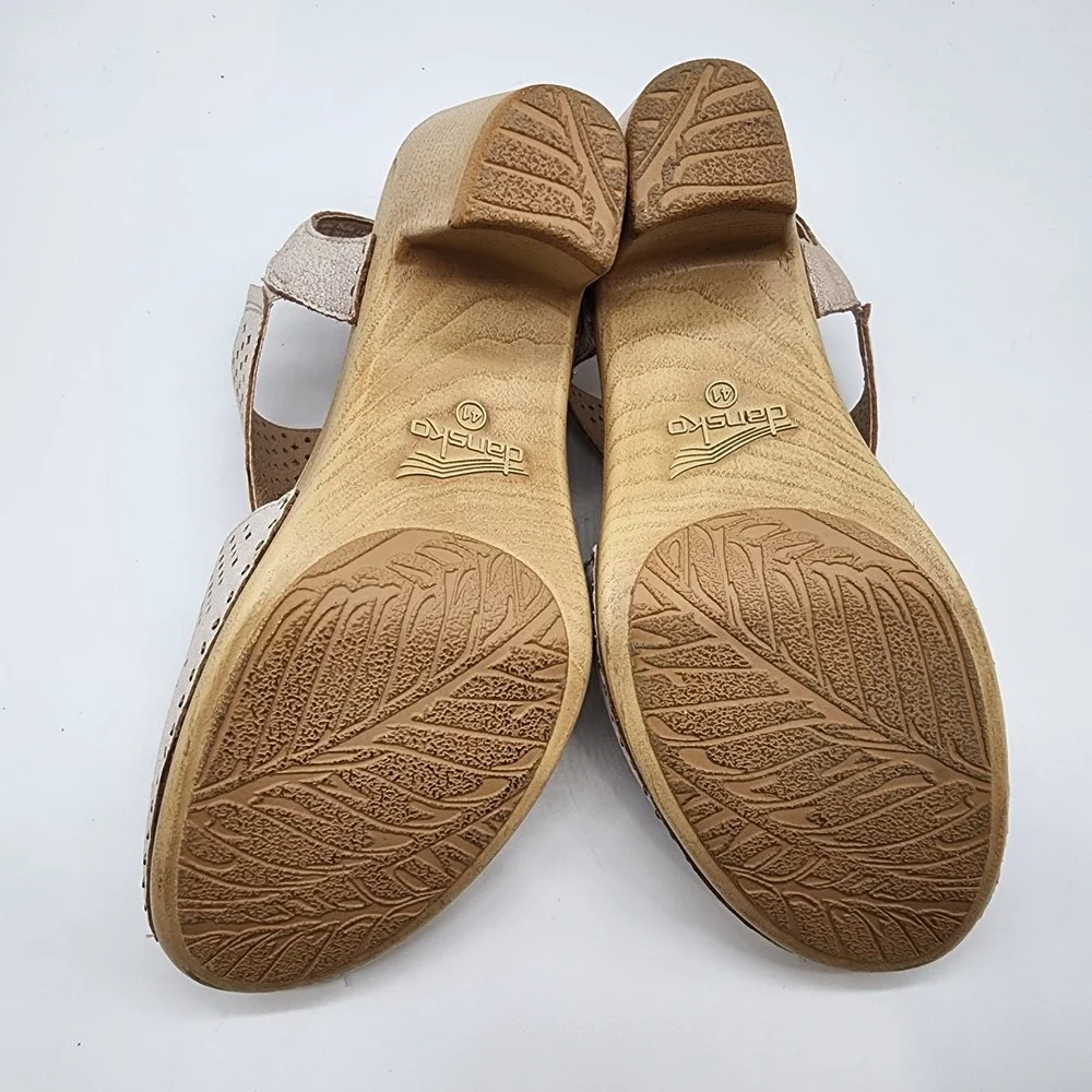 Dansko Teagan Sandals Women's 41 US 10.5-11 Tan Perforated Leather Wedge Clogs